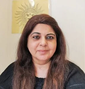 Advisor Arya